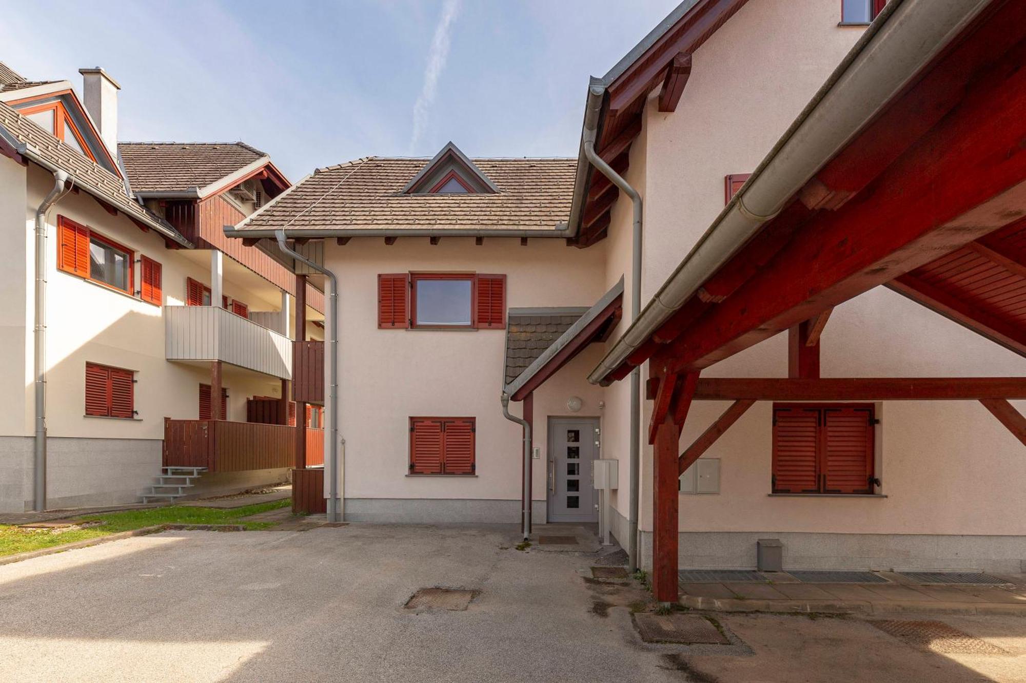 Timber Apartment بوينج المظهر الخارجي الصورة