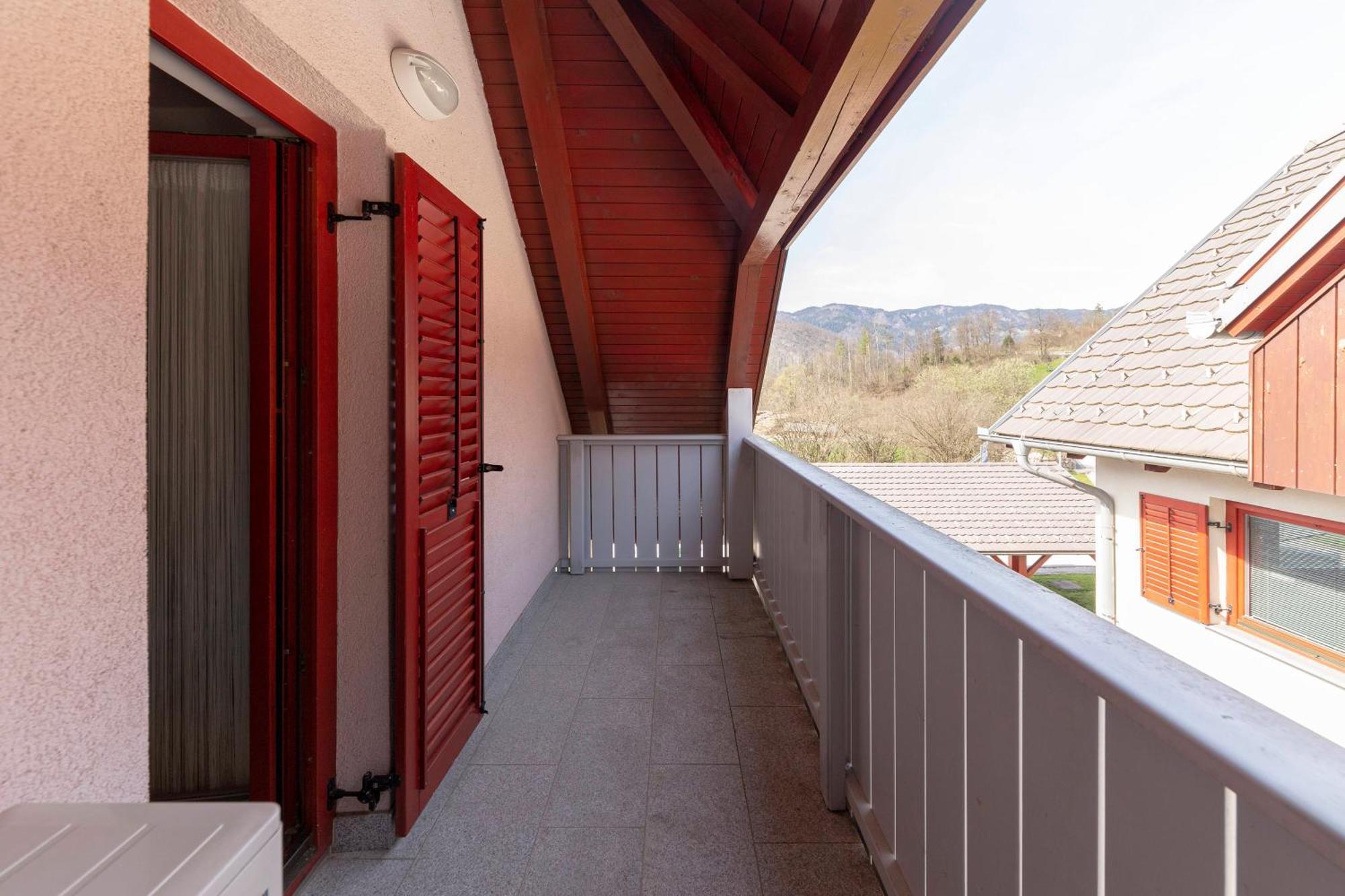 Timber Apartment بوينج المظهر الخارجي الصورة
