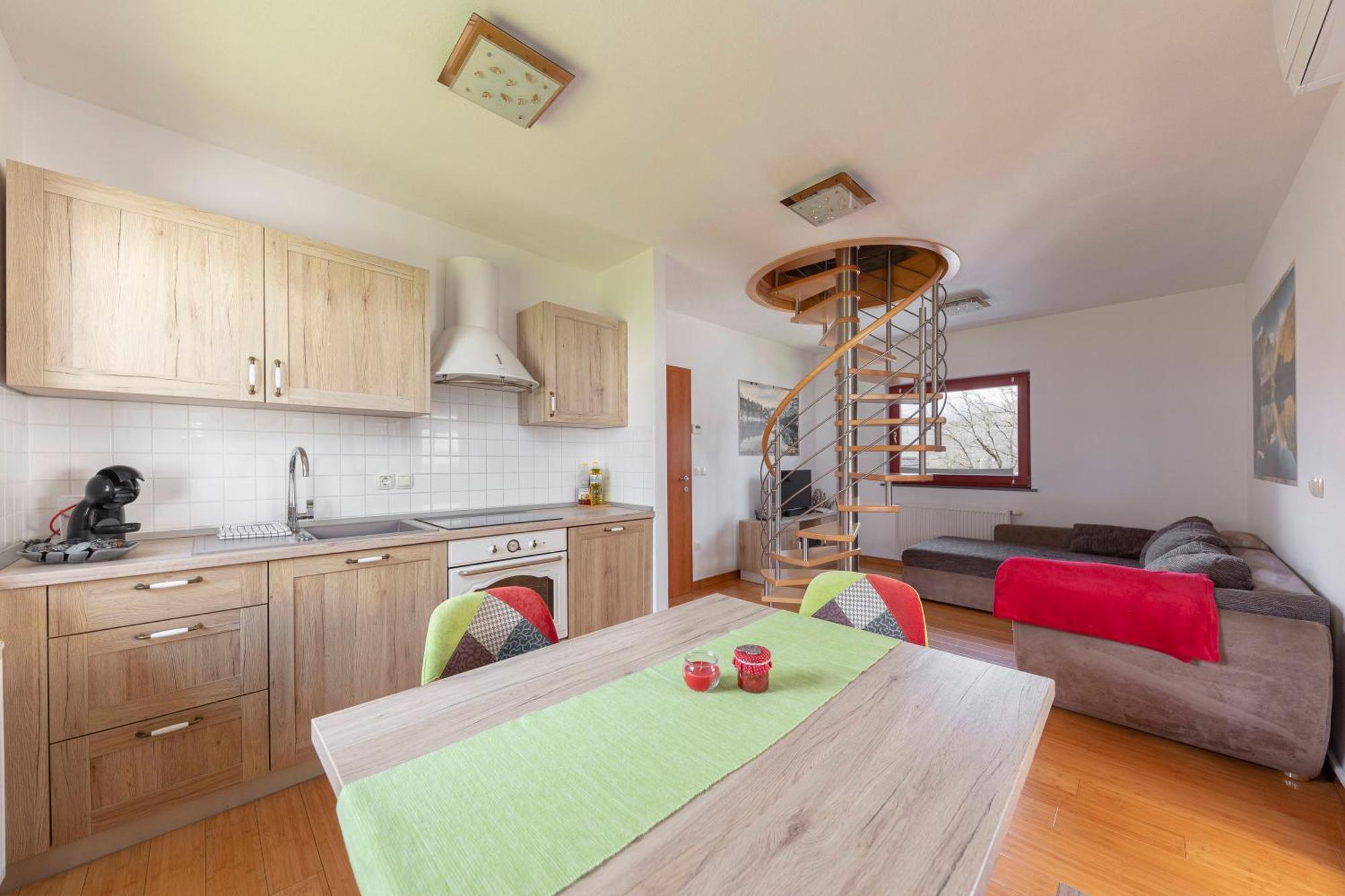 Timber Apartment بوينج المظهر الخارجي الصورة